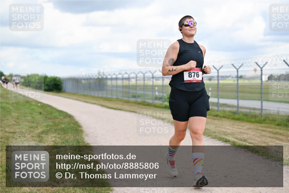 14.09.2025 - Airport Race Dr. Thomas Lammeyer http://msf.ph/oto/8885806 14.09.2025 12:43:41 Laufen 876 meine-sportfotos.de