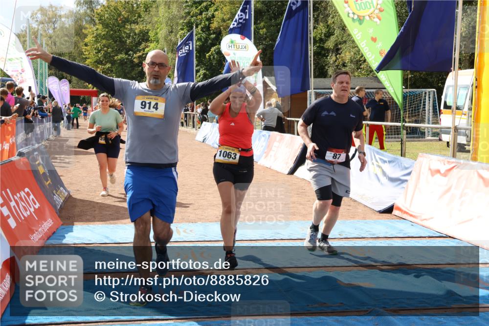 14.09.2025 - Airport Race Strokosch-Dieckow http://msf.ph/oto/8885826 14.09.2025 12:51:37 Ziel 87, 914, 1063, 1968, 2059 meine-sportfotos.de