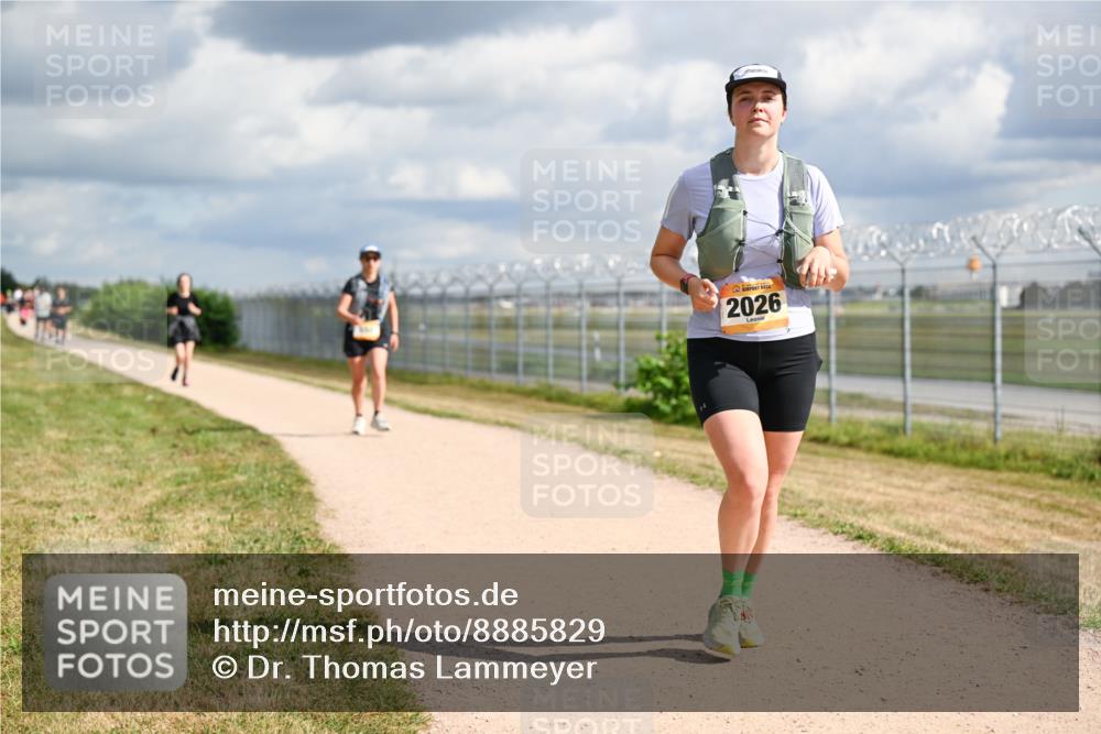14.09.2025 - Airport Race Dr. Thomas Lammeyer http://msf.ph/oto/8885829 14.09.2025 12:44:04 Laufen 2026 meine-sportfotos.de