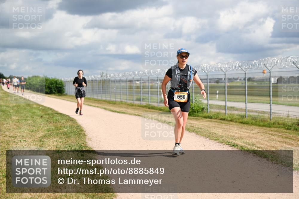 14.09.2025 - Airport Race Dr. Thomas Lammeyer http://msf.ph/oto/8885849 14.09.2025 12:44:08 Laufen 550 meine-sportfotos.de