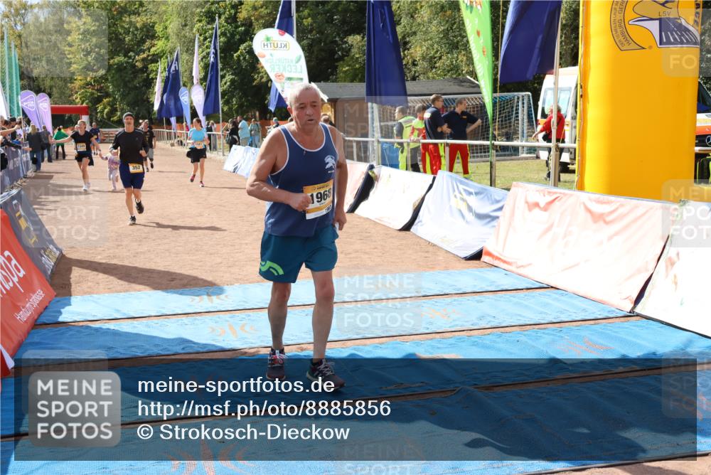 14.09.2025 - Airport Race Strokosch-Dieckow http://msf.ph/oto/8885856 14.09.2025 12:51:44 Ziel 352, 1349, 1581, 1968 meine-sportfotos.de