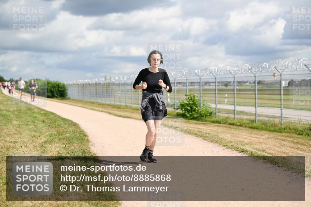 14.09.2025 - Airport Race Dr. Thomas Lammeyer http://msf.ph/oto/8885868 14.09.2025 12:44:13 Laufen  meine-sportfotos.de