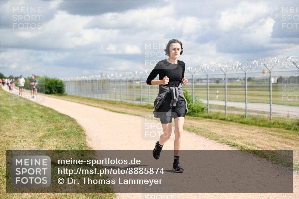 14.09.2025 - Airport Race Dr. Thomas Lammeyer http://msf.ph/oto/8885874 14.09.2025 12:44:14 Laufen  meine-sportfotos.de