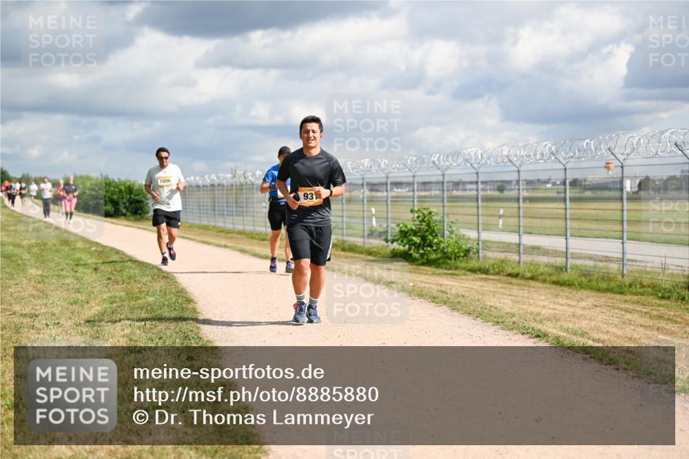 14.09.2025 - Airport Race Dr. Thomas Lammeyer http://msf.ph/oto/8885880 14.09.2025 12:44:29 Laufen 1806, 931 meine-sportfotos.de
