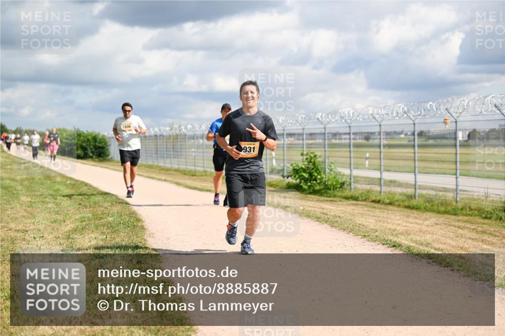 14.09.2025 - Airport Race Dr. Thomas Lammeyer http://msf.ph/oto/8885887 14.09.2025 12:44:29 Laufen 1806, 931 meine-sportfotos.de