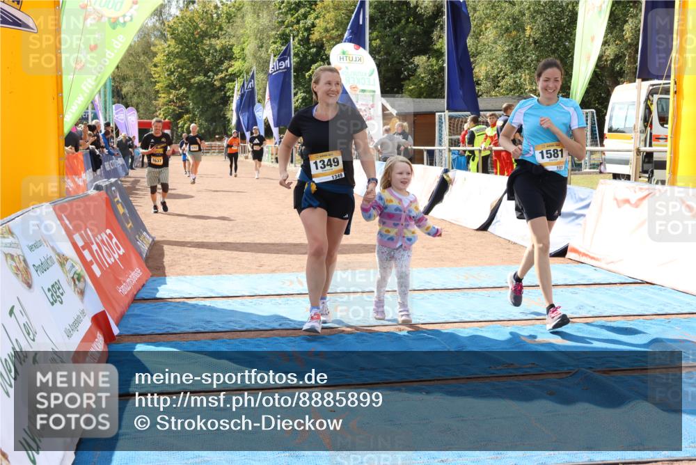 14.09.2025 - Airport Race Strokosch-Dieckow http://msf.ph/oto/8885899 14.09.2025 12:51:51 Ziel 317, 352, 1349, 1581, 1637, 2013, 4212, 4262 meine-sportfotos.de