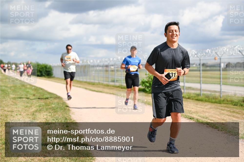 14.09.2025 - Airport Race Dr. Thomas Lammeyer http://msf.ph/oto/8885901 14.09.2025 12:44:31 Laufen 31 meine-sportfotos.de