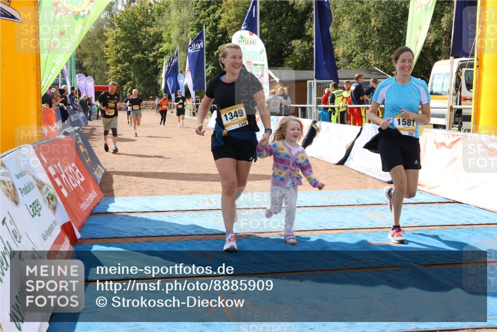 14.09.2025 - Airport Race Strokosch-Dieckow http://msf.ph/oto/8885909 14.09.2025 12:51:51 Ziel 317, 352, 1349, 1581, 1637, 2013, 4212, 4262 meine-sportfotos.de