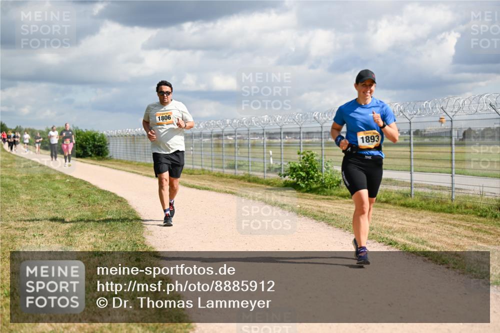 14.09.2025 - Airport Race Dr. Thomas Lammeyer http://msf.ph/oto/8885912 14.09.2025 12:44:32 Laufen 1806, 1893 meine-sportfotos.de