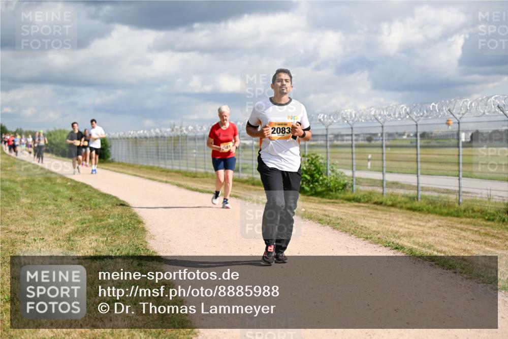 14.09.2025 - Airport Race Dr. Thomas Lammeyer http://msf.ph/oto/8885988 14.09.2025 12:44:52 Laufen 581, 2083 meine-sportfotos.de