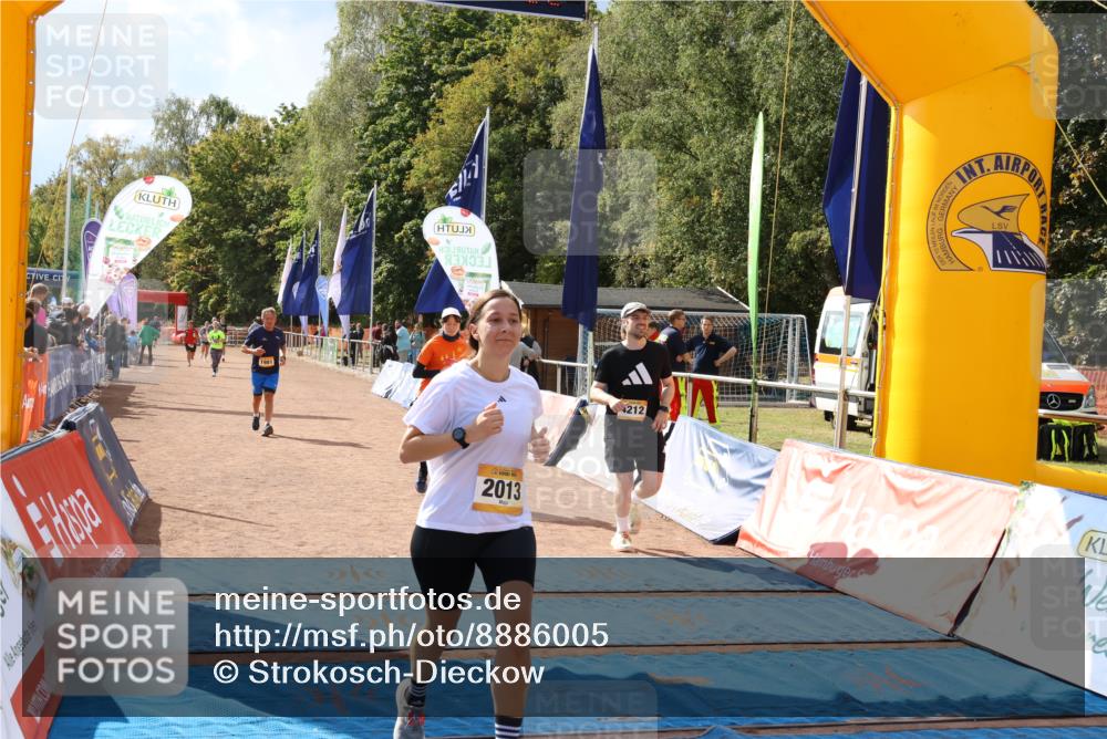 14.09.2025 - Airport Race Strokosch-Dieckow http://msf.ph/oto/8886005 14.09.2025 12:51:59 Ziel 317, 1637, 1981, 2013, 4212, 4262 meine-sportfotos.de