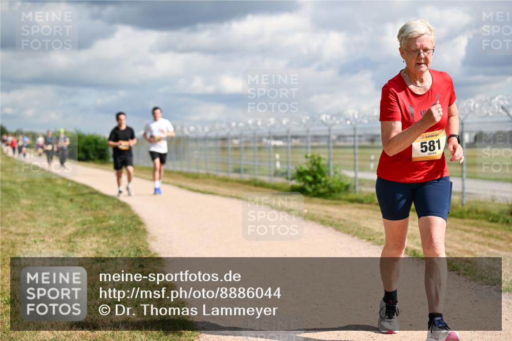 14.09.2025 - Airport Race Dr. Thomas Lammeyer http://msf.ph/oto/8886044 14.09.2025 12:44:57 Laufen 581 meine-sportfotos.de