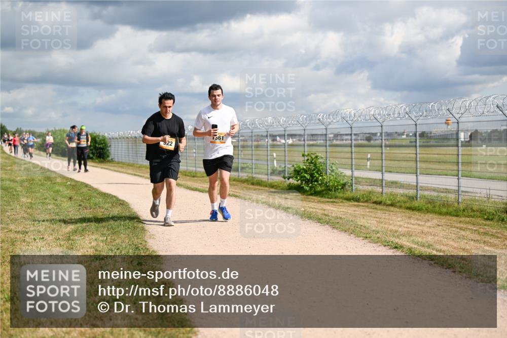 14.09.2025 - Airport Race Dr. Thomas Lammeyer http://msf.ph/oto/8886048 14.09.2025 12:45:00 Laufen 22, 1361 meine-sportfotos.de