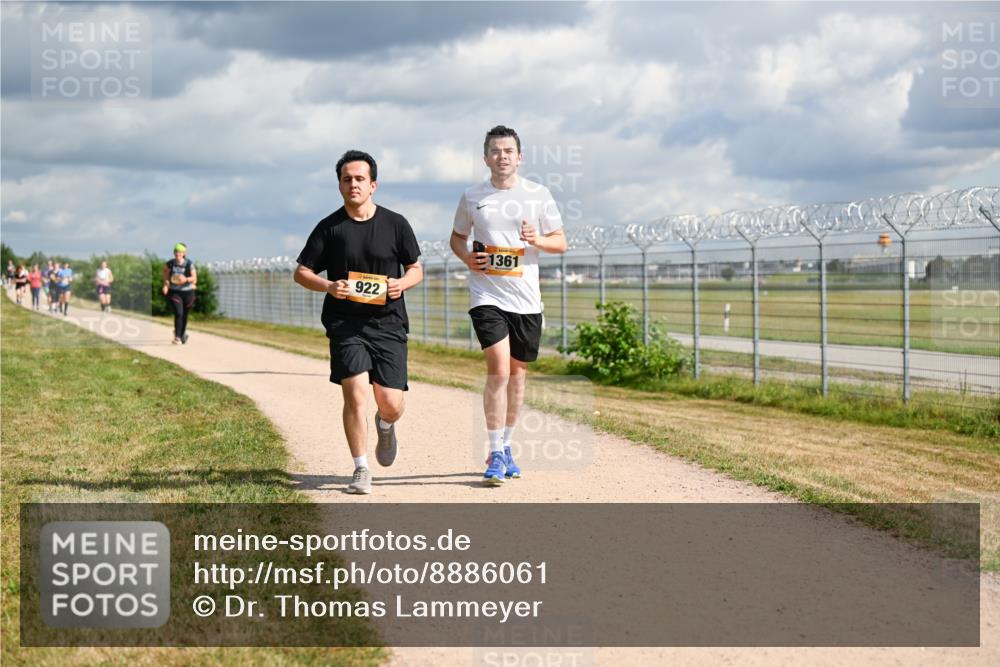 14.09.2025 - Airport Race Dr. Thomas Lammeyer http://msf.ph/oto/8886061 14.09.2025 12:45:01 Laufen 922, 1361 meine-sportfotos.de