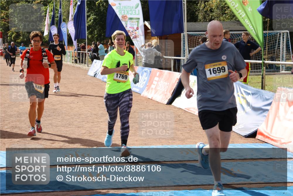 14.09.2025 - Airport Race Strokosch-Dieckow http://msf.ph/oto/8886106 14.09.2025 12:52:10 Ziel 338, 1137, 1699, 1769, 1915, 1986 meine-sportfotos.de