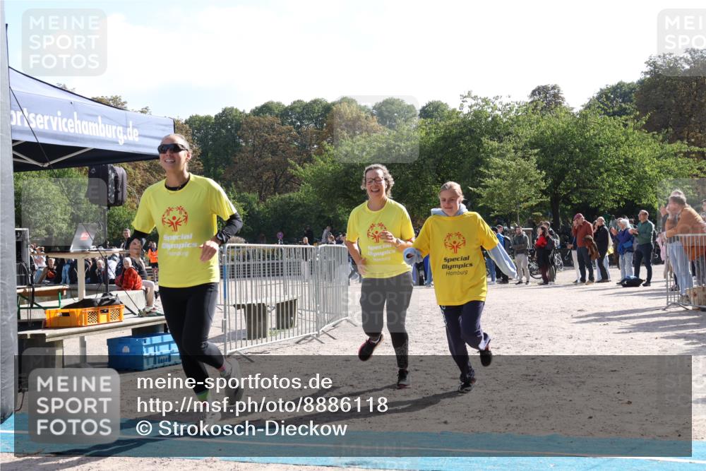 14.09.2025 - Stadtparktriathlon Strokosch-Dieckow http://msf.ph/oto/8886118 14.09.2025 11:13:06 Ziel 604 meine-sportfotos.de