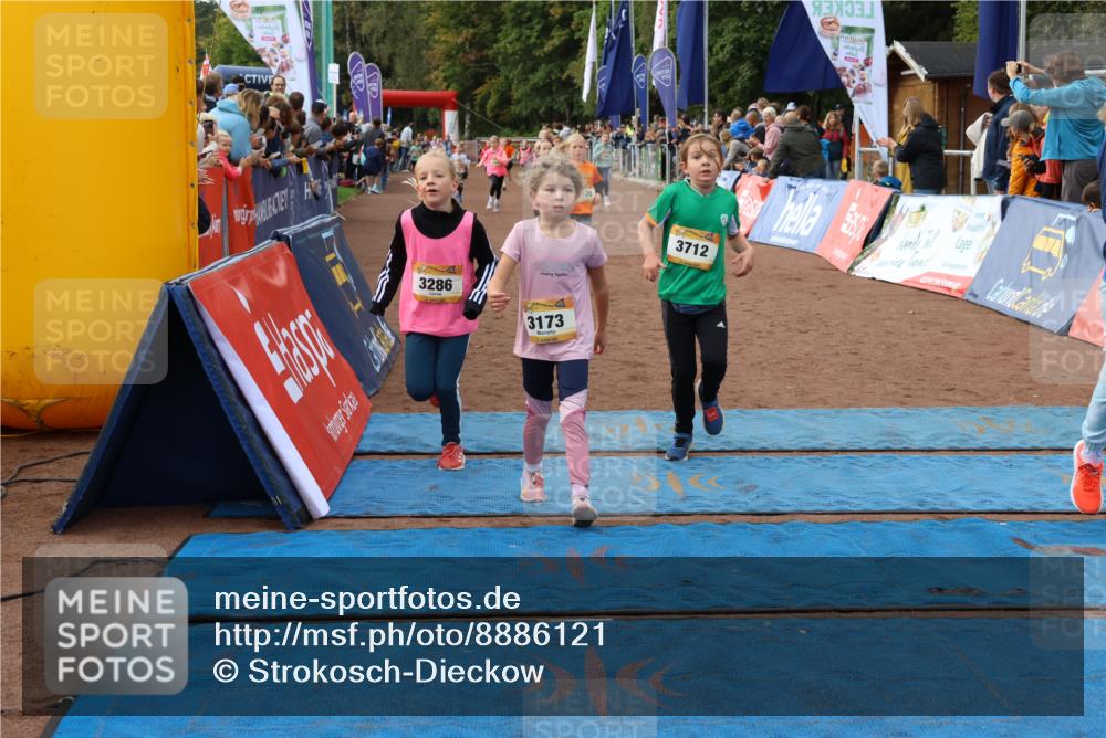 14.09.2025 - Airport Race Strokosch-Dieckow http://msf.ph/oto/8886121 14.09.2025 10:29:47 Ziel 3105, 3120, 3173, 3286, 3311, 3317, 3321, 3322, 3325, 3336, 3389, 3482, 3712 meine-sportfotos.de