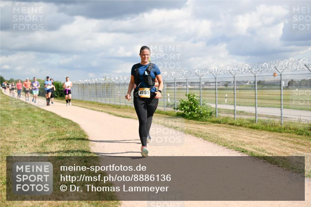 14.09.2025 - Airport Race Dr. Thomas Lammeyer http://msf.ph/oto/8886136 14.09.2025 12:45:12 Laufen 4151 meine-sportfotos.de
