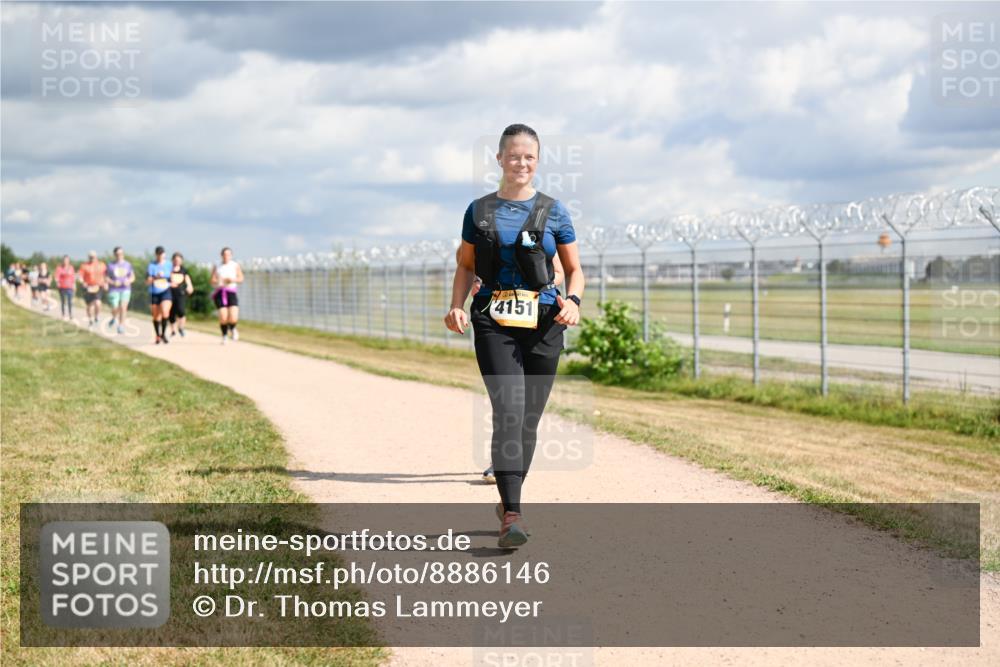 14.09.2025 - Airport Race Dr. Thomas Lammeyer http://msf.ph/oto/8886146 14.09.2025 12:45:12 Laufen 4151 meine-sportfotos.de