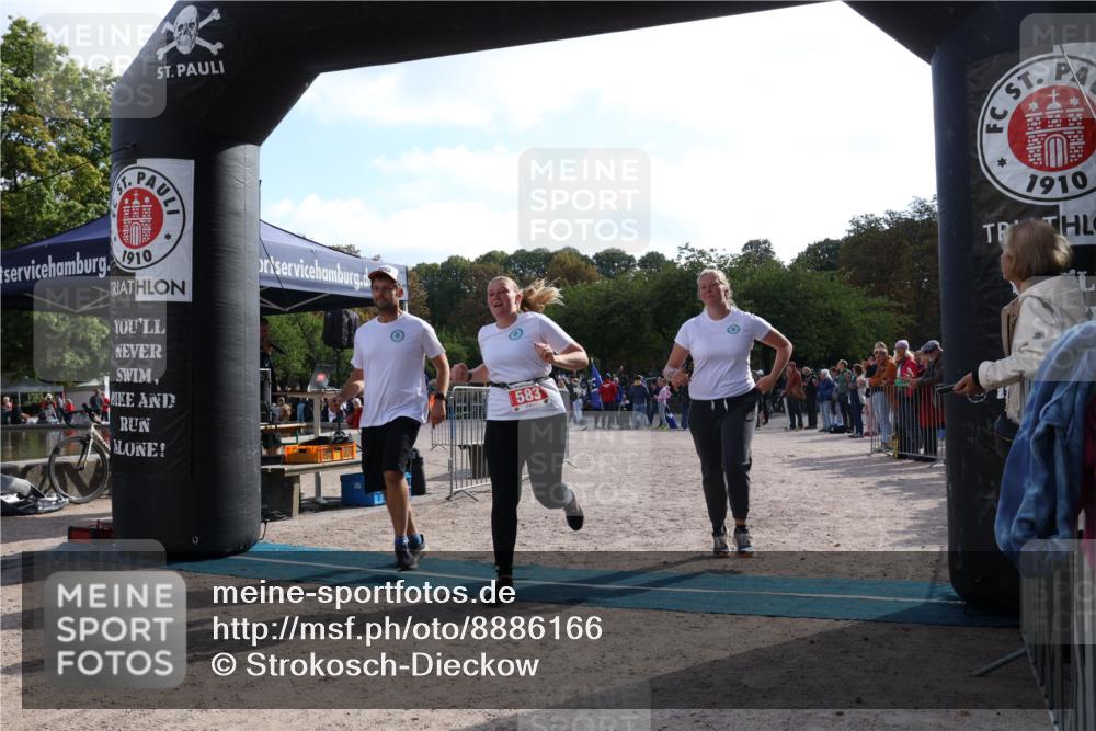14.09.2025 - Stadtparktriathlon Strokosch-Dieckow http://msf.ph/oto/8886166 14.09.2025 11:14:12 Ziel 583 meine-sportfotos.de