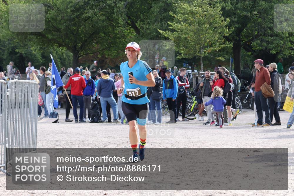 14.09.2025 - Stadtparktriathlon Strokosch-Dieckow http://msf.ph/oto/8886171 14.09.2025 11:14:23 Ziel 517 meine-sportfotos.de