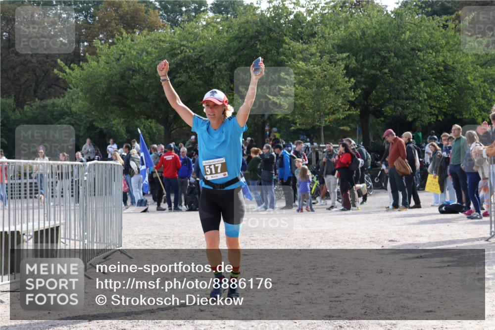 14.09.2025 - Stadtparktriathlon Strokosch-Dieckow http://msf.ph/oto/8886176 14.09.2025 11:14:25 Ziel 517 meine-sportfotos.de