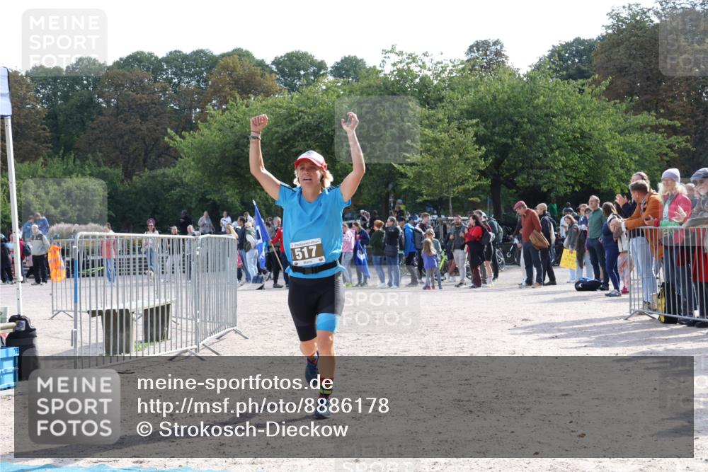 14.09.2025 - Stadtparktriathlon Strokosch-Dieckow http://msf.ph/oto/8886178 14.09.2025 11:14:25 Ziel 517 meine-sportfotos.de