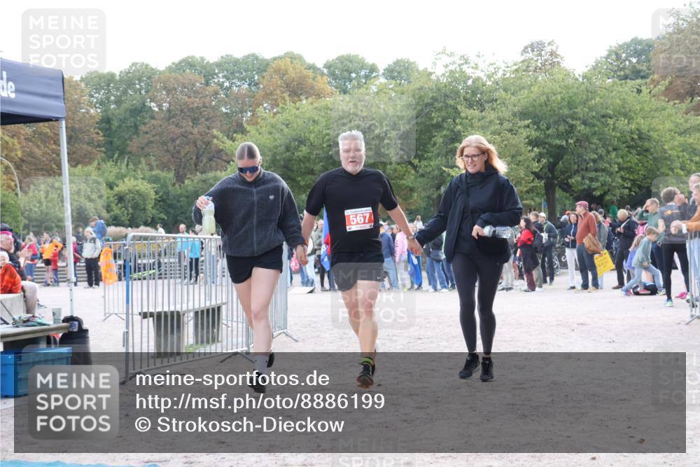 14.09.2025 - Stadtparktriathlon Strokosch-Dieckow http://msf.ph/oto/8886199 14.09.2025 11:15:20 Ziel 567 meine-sportfotos.de