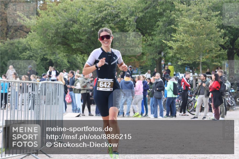 14.09.2025 - Stadtparktriathlon Strokosch-Dieckow http://msf.ph/oto/8886215 14.09.2025 11:15:30 Ziel 642 meine-sportfotos.de
