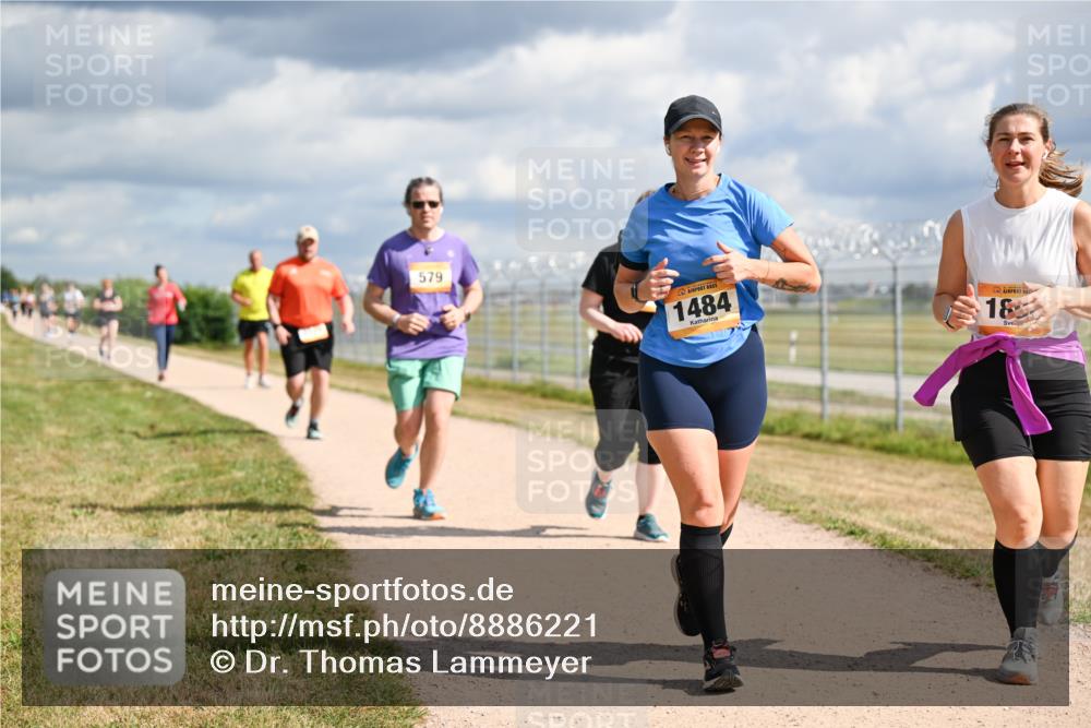 14.09.2025 - Airport Race Dr. Thomas Lammeyer http://msf.ph/oto/8886221 14.09.2025 12:45:24 Laufen 579, 1484, 18 meine-sportfotos.de