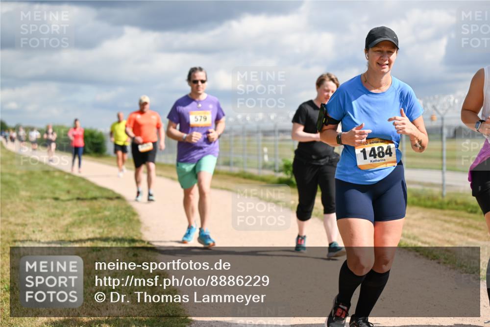 14.09.2025 - Airport Race Dr. Thomas Lammeyer http://msf.ph/oto/8886229 14.09.2025 12:45:25 Laufen 579, 1484 meine-sportfotos.de