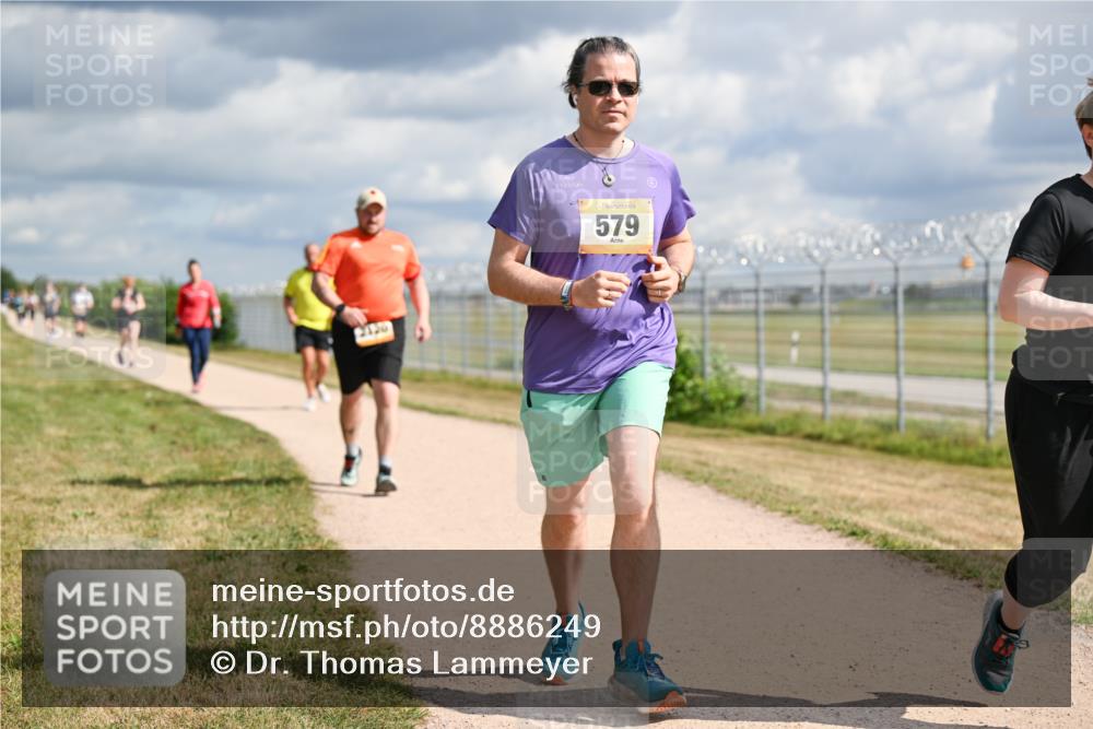 14.09.2025 - Airport Race Dr. Thomas Lammeyer http://msf.ph/oto/8886249 14.09.2025 12:45:26 Laufen 2120, 579 meine-sportfotos.de