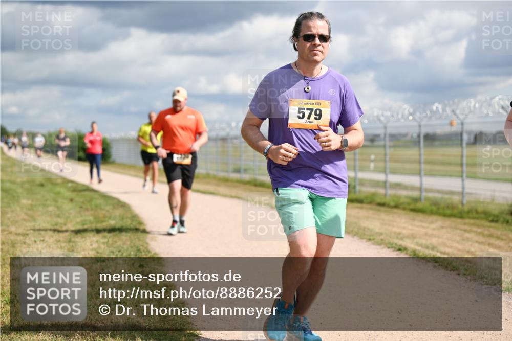14.09.2025 - Airport Race Dr. Thomas Lammeyer http://msf.ph/oto/8886252 14.09.2025 12:45:27 Laufen 579 meine-sportfotos.de