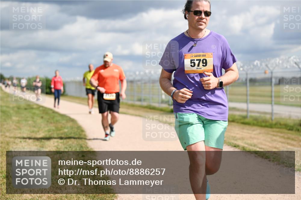 14.09.2025 - Airport Race Dr. Thomas Lammeyer http://msf.ph/oto/8886257 14.09.2025 12:45:27 Laufen 579 meine-sportfotos.de