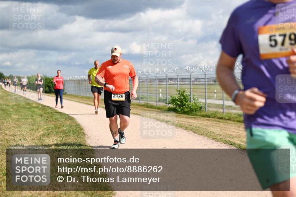 14.09.2025 - Airport Race Dr. Thomas Lammeyer http://msf.ph/oto/8886262 14.09.2025 12:45:28 Laufen 2120, 579 meine-sportfotos.de