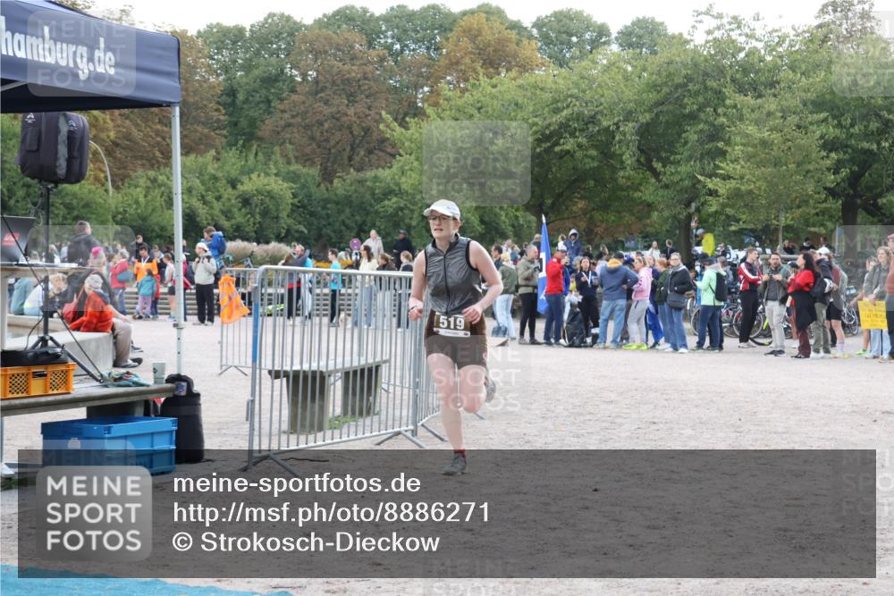 14.09.2025 - Stadtparktriathlon Strokosch-Dieckow http://msf.ph/oto/8886271 14.09.2025 11:16:19 Ziel 519 meine-sportfotos.de