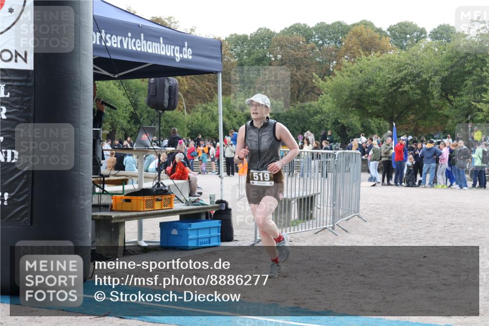 14.09.2025 - Stadtparktriathlon Strokosch-Dieckow http://msf.ph/oto/8886277 14.09.2025 11:16:20 Ziel 519 meine-sportfotos.de