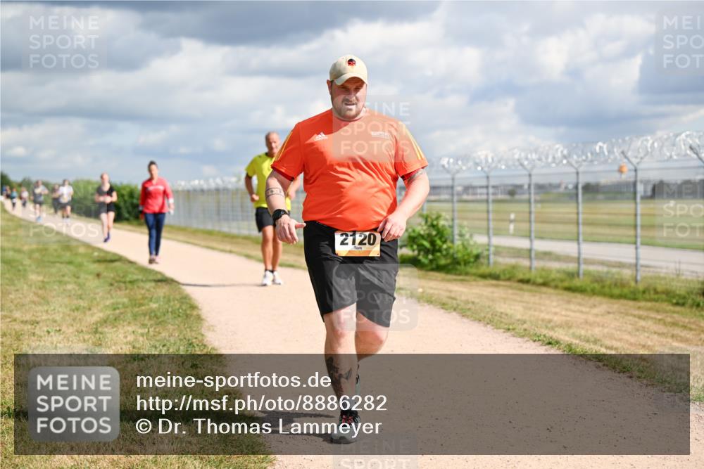 14.09.2025 - Airport Race Dr. Thomas Lammeyer http://msf.ph/oto/8886282 14.09.2025 12:45:29 Laufen 2120 meine-sportfotos.de
