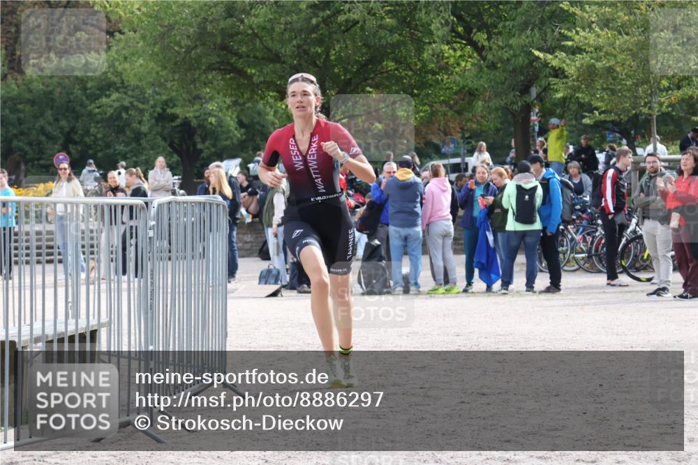 14.09.2025 - Stadtparktriathlon Strokosch-Dieckow http://msf.ph/oto/8886297 14.09.2025 11:18:01 Ziel 717 meine-sportfotos.de