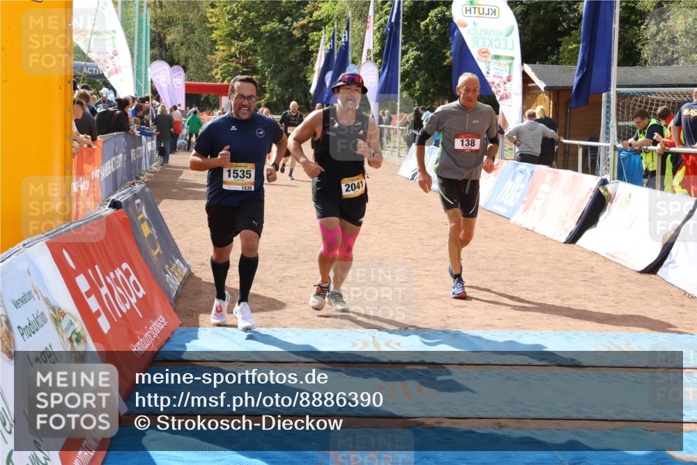 14.09.2025 - Airport Race Strokosch-Dieckow http://msf.ph/oto/8886390 14.09.2025 12:52:42 Ziel 138, 1186, 1535, 1566, 1788, 2041 meine-sportfotos.de