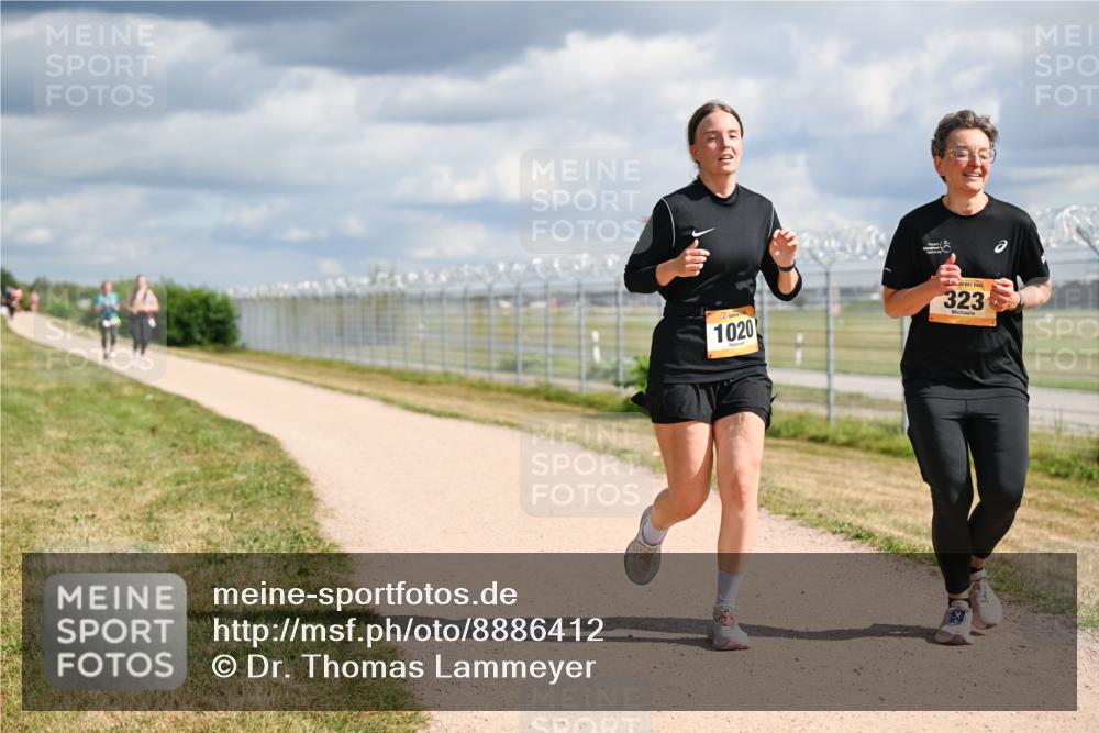 14.09.2025 - Airport Race Dr. Thomas Lammeyer http://msf.ph/oto/8886412 14.09.2025 12:45:57 Laufen 1020, 323 meine-sportfotos.de
