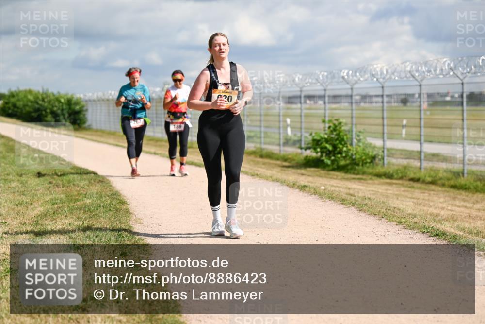 14.09.2025 - Airport Race Dr. Thomas Lammeyer http://msf.ph/oto/8886423 14.09.2025 12:46:10 Laufen 267, 189, 30 meine-sportfotos.de