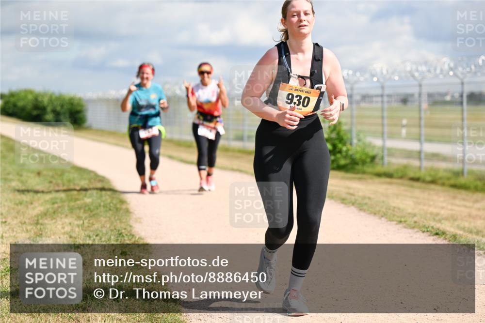 14.09.2025 - Airport Race Dr. Thomas Lammeyer http://msf.ph/oto/8886450 14.09.2025 12:46:12 Laufen 930 meine-sportfotos.de