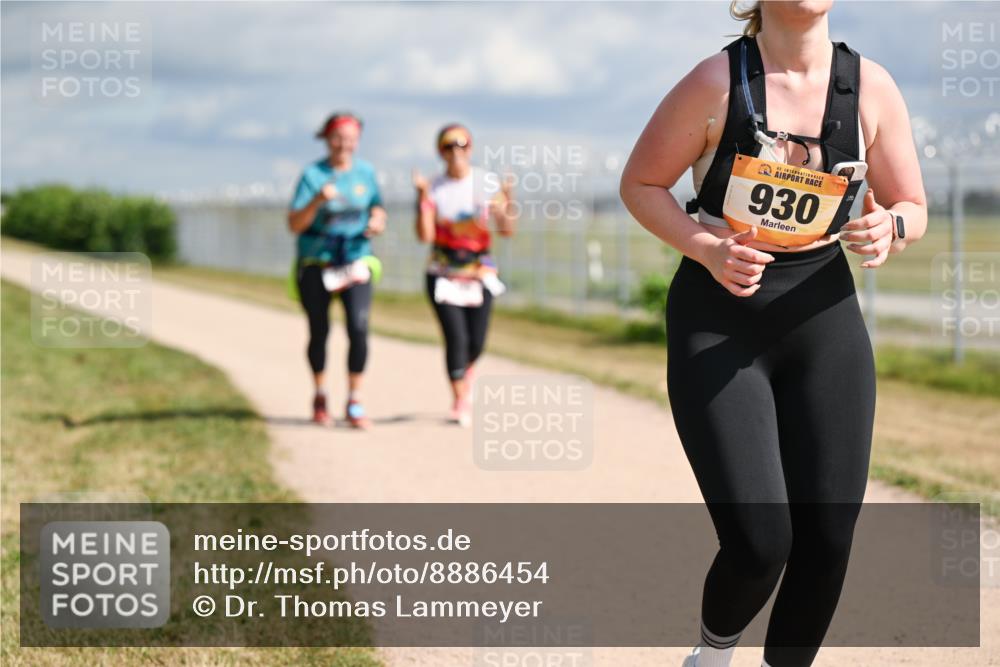 14.09.2025 - Airport Race Dr. Thomas Lammeyer http://msf.ph/oto/8886454 14.09.2025 12:46:13 Laufen 930 meine-sportfotos.de