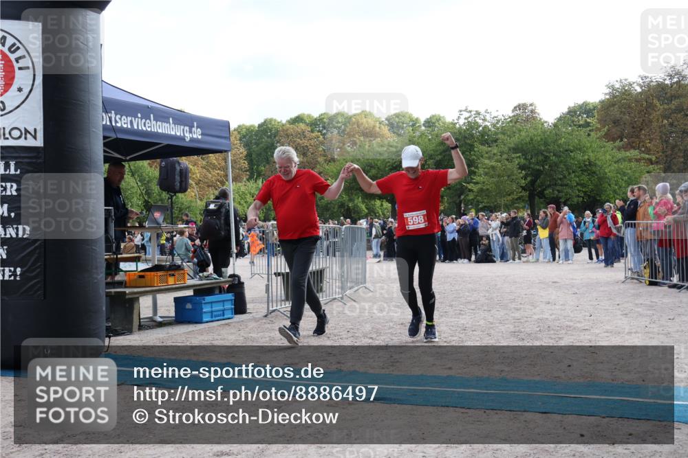 14.09.2025 - Stadtparktriathlon Strokosch-Dieckow http://msf.ph/oto/8886497 14.09.2025 11:21:18 Ziel 515, 598 meine-sportfotos.de