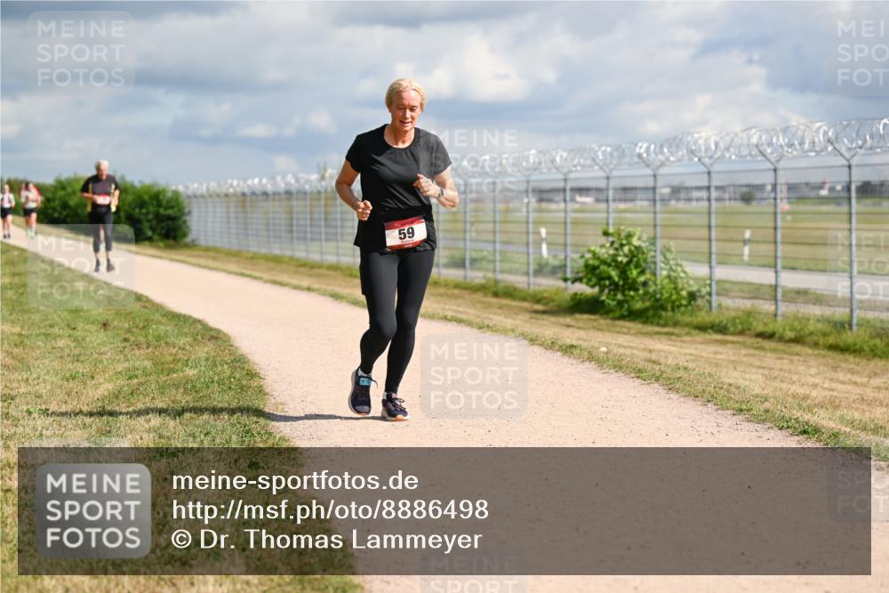 14.09.2025 - Airport Race Dr. Thomas Lammeyer http://msf.ph/oto/8886498 14.09.2025 12:46:44 Laufen 59 meine-sportfotos.de
