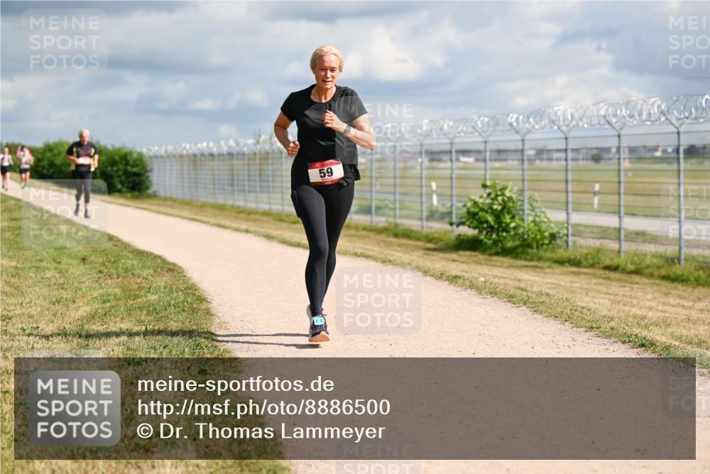14.09.2025 - Airport Race Dr. Thomas Lammeyer http://msf.ph/oto/8886500 14.09.2025 12:46:44 Laufen 59 meine-sportfotos.de