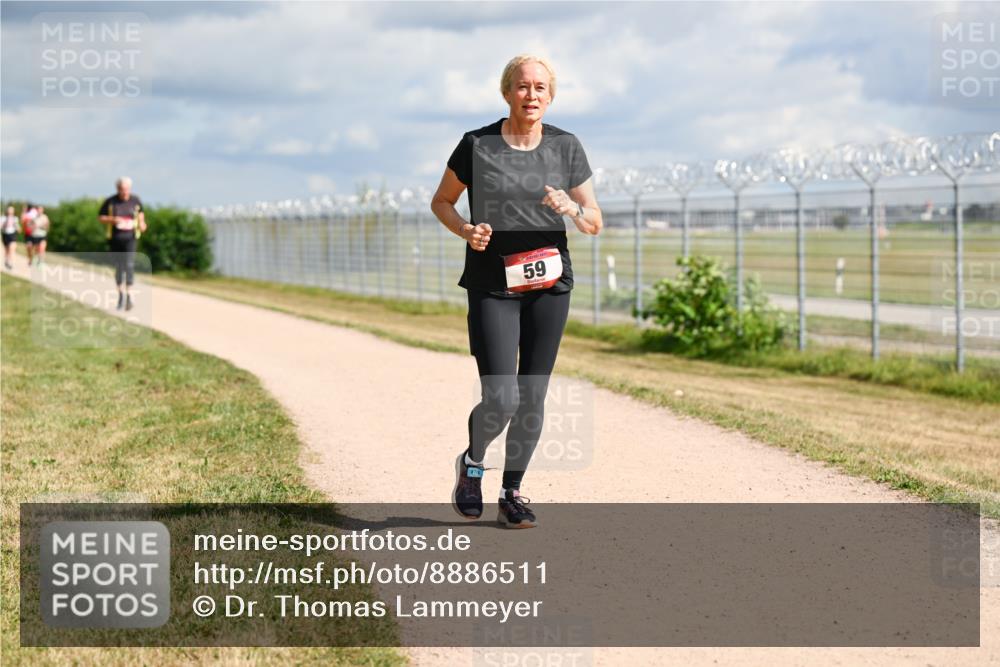 14.09.2025 - Airport Race Dr. Thomas Lammeyer http://msf.ph/oto/8886511 14.09.2025 12:46:44 Laufen 59 meine-sportfotos.de