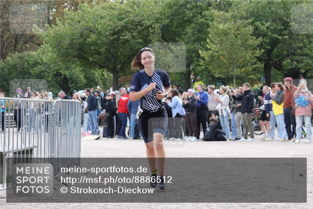 14.09.2025 - Stadtparktriathlon Strokosch-Dieckow http://msf.ph/oto/8886512 14.09.2025 11:21:24 Ziel 513, 598 meine-sportfotos.de