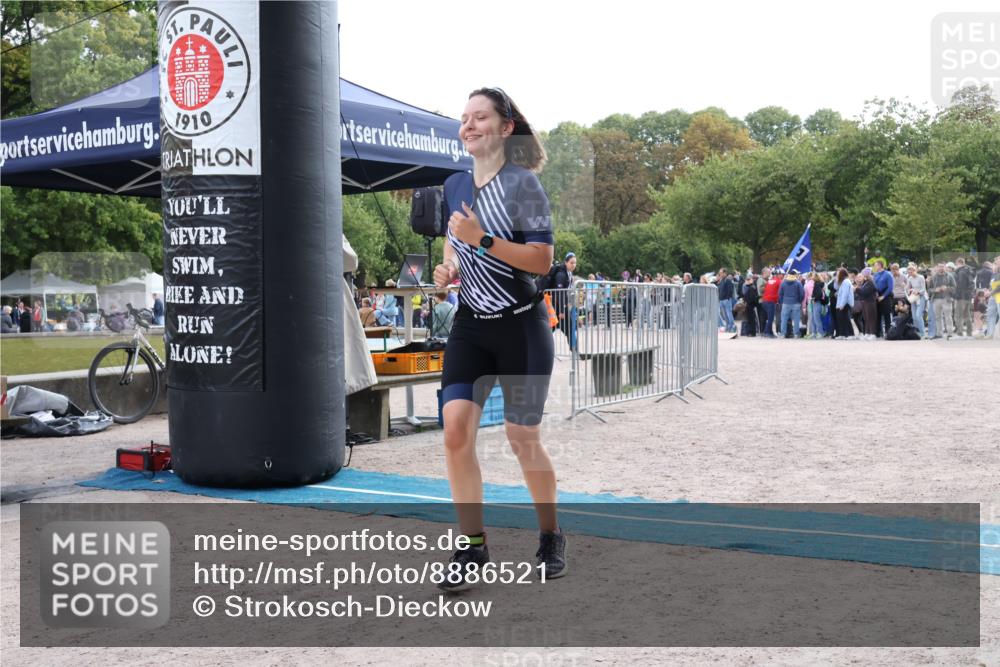 14.09.2025 - Stadtparktriathlon Strokosch-Dieckow http://msf.ph/oto/8886521 14.09.2025 11:21:27 Ziel 513 meine-sportfotos.de